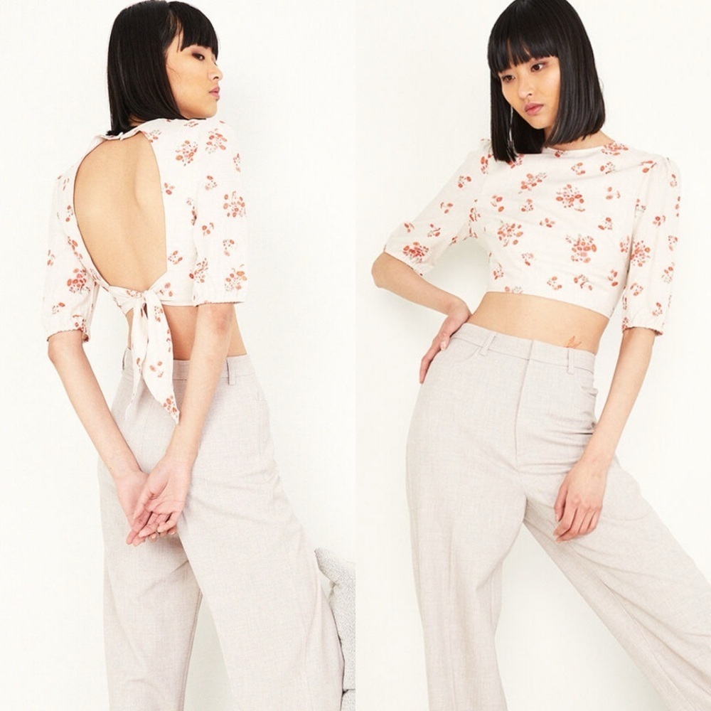Bardot Printed Tie Back Top in Beige Floral‎ Size Extra Small